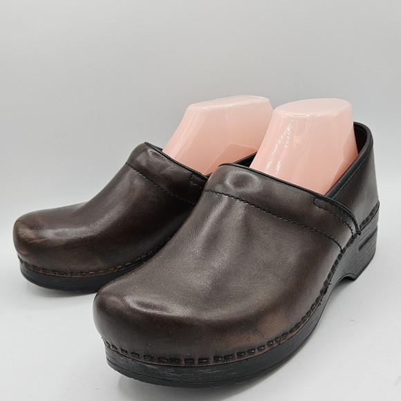 Dansko classic clog shoes size 41 US size 10.5 / 11 - Picture 16 of 16